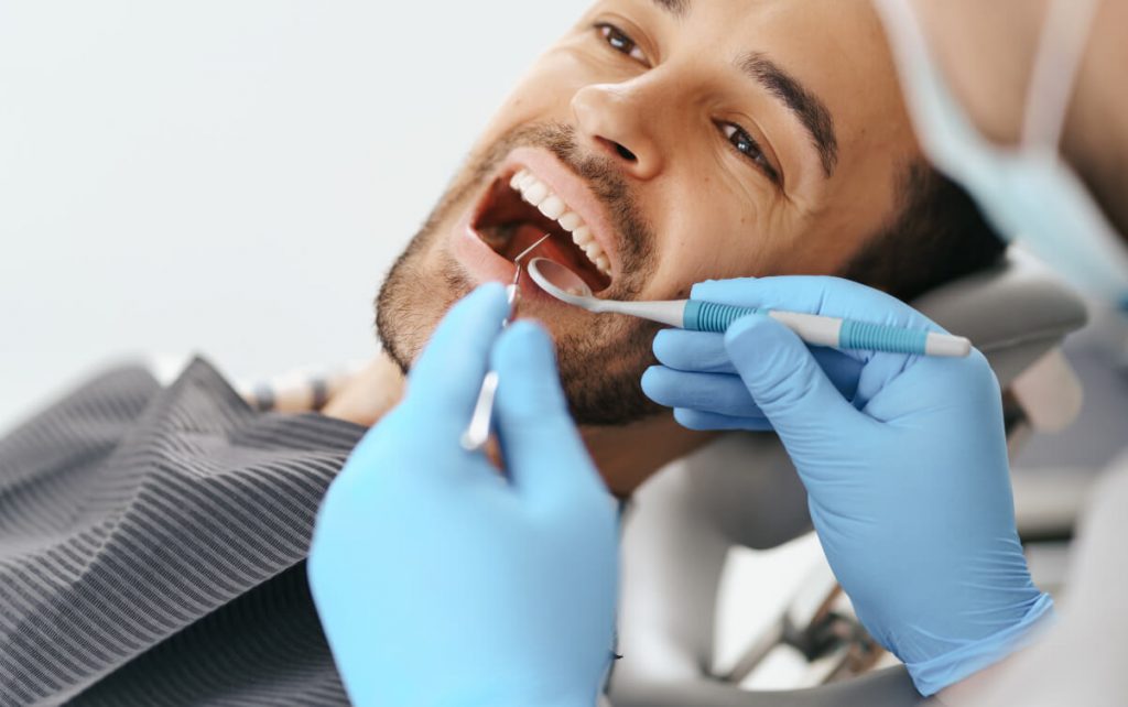 Professional Dentist for Restorative Dentistry